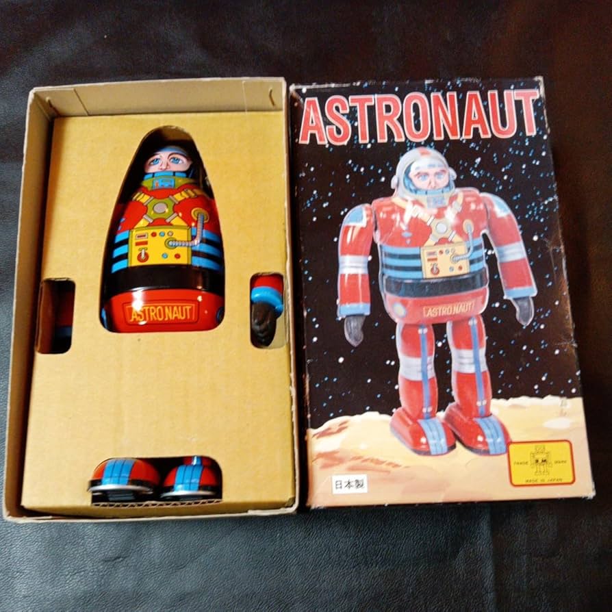 ブリキ玩具ロボット●WIND-UP WALKING ASTRONAUT Wind Up Astronaut Walking Robot TIN TOY Clockwork Mechanical